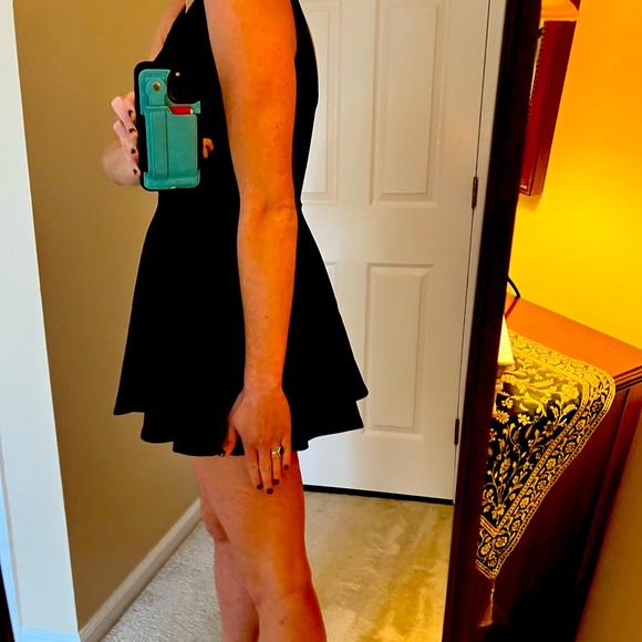 Black mini dress with shorts - Picture 2 of 4